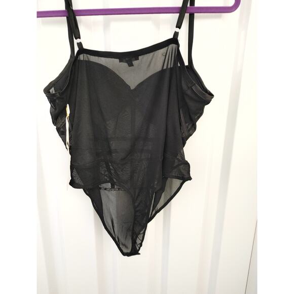 Iris Bodysuit Mesh Lines Bust Tank Black Snap Crotch Junior XL NWT - Picture 4 of 8